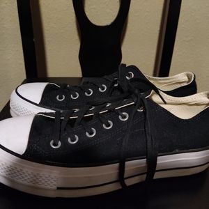 Converse platform shoes